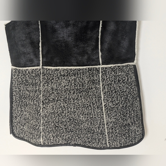 T Tahari Bias Zip Winter Vest Fur Faux Suede Winter Warm Sherpa Size XS Black - Picture 9 of 16